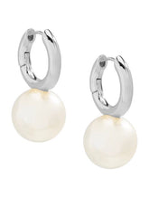 ZENZII PEARL HOOP EARRING